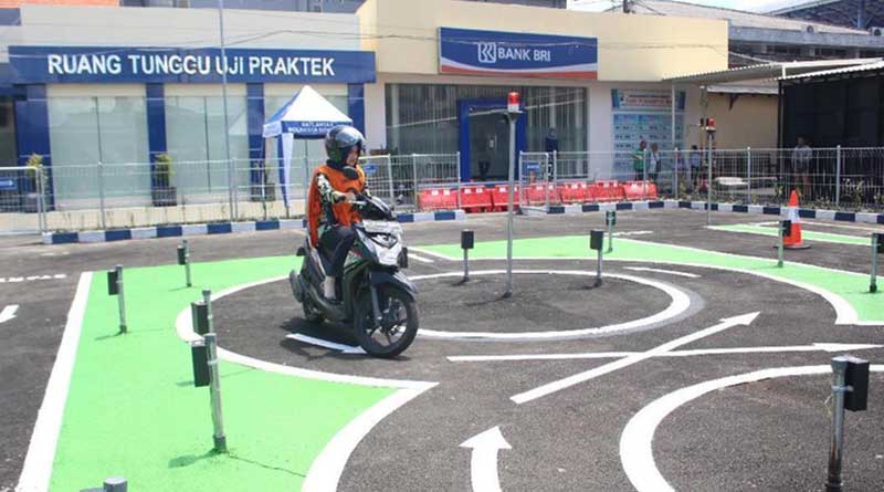 Ujian Praktik Sim Motor Diubah Isess Ingatkan Pungli Dan Calo Masih