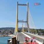 Presiden Joko Widodo meresmikan beroperasinya jembatan Teluk Kendari sepanjang 1,34 kilometer