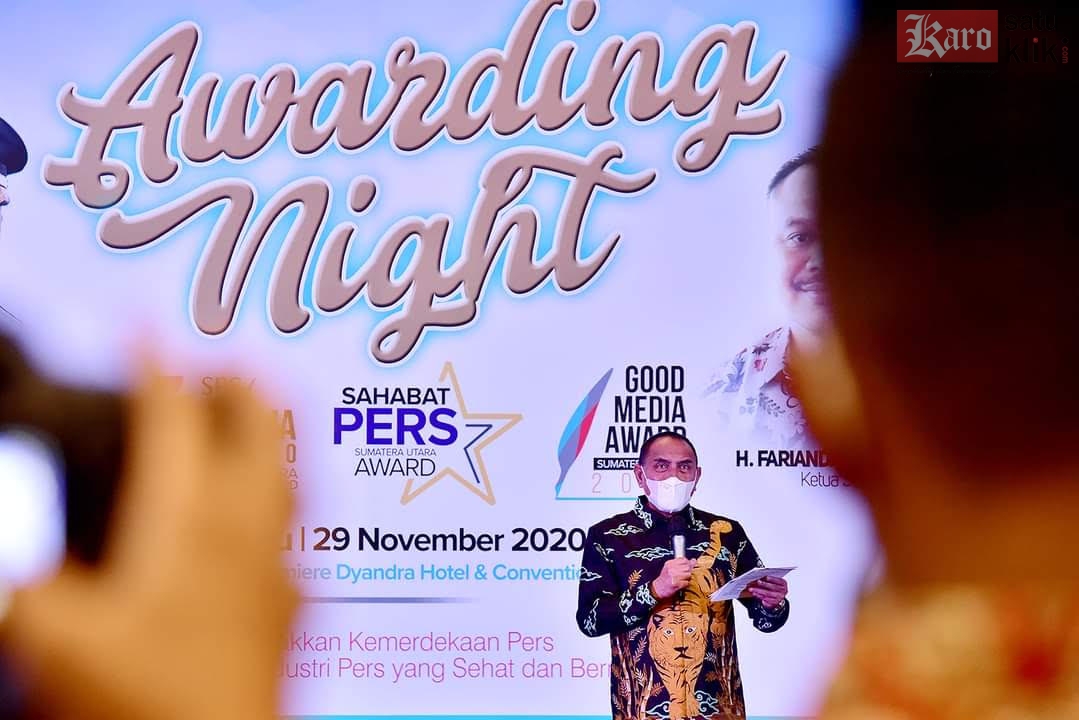 Gubernur Sumut Dianugerahi Penghargaan Sahabat Pers