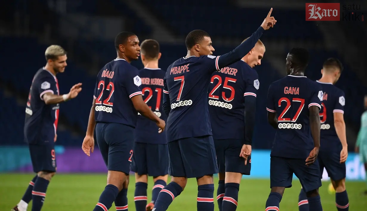 Paris saint germain fc barcelona match