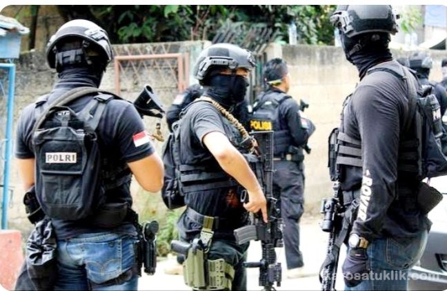 Densus 88 Tangkap Terduga Teroris JI di Palembang