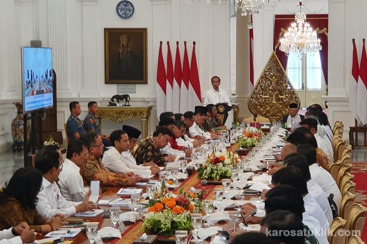 Dua Menteri Terjerat Korupsi, Pintu Reshuffle Kabinet Jokowi Semakin Terbuk