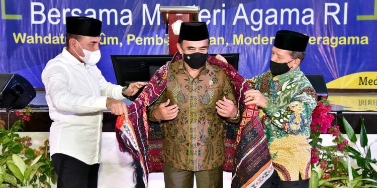 Edy Rahmayadi bersama Menteri Agama Republik Indonesia Fachrul Razi