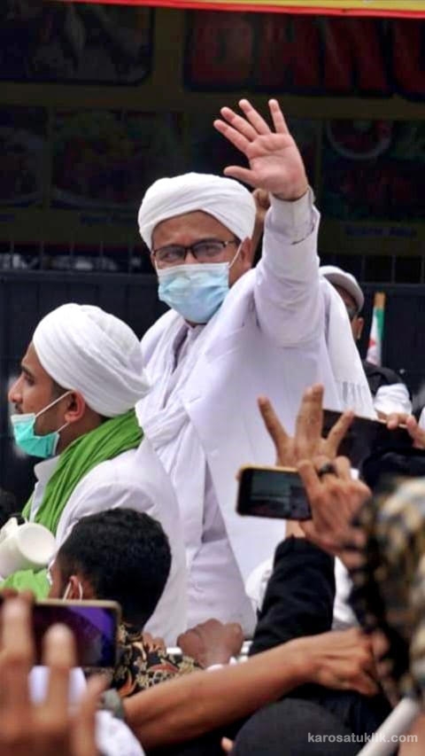 Habib Rizieq Tersangka Kasus Kerumunan Petamburan