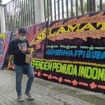 Kota Medan Ramai Papan Bunga Dukung Pembubaran FPI