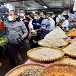 Tinjau Harga Sembako di Pasar Petisah, Gubernur Harga Relatif Stabil