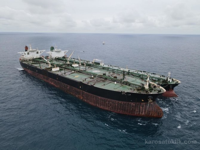 Bakamla Amankan 2 Kapal Tanker Berbendera Asing Diduga Lakukan Transfer BBM Ilegal
