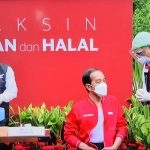 Jokowi Jalani Vaksinasi covid-19 ke-2 di Istana