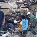 Kisah TNI AL Selamatkan 2 Sekuriti Kantor Gubernur Sulbar Terjepit Reruntuhan 12 Jam