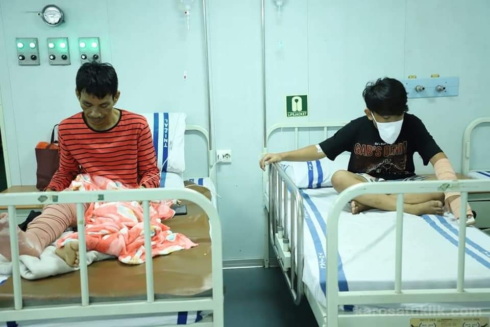 Rumah Sakit Apung TNI Tangani Pasien Korban Gempa Sulawesi Barat