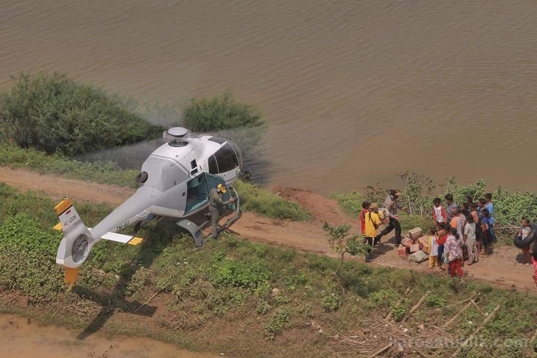 Helikopter Lanud Suryadarma, Lanjutkan Pedistribusian logistik Banjir Subang.