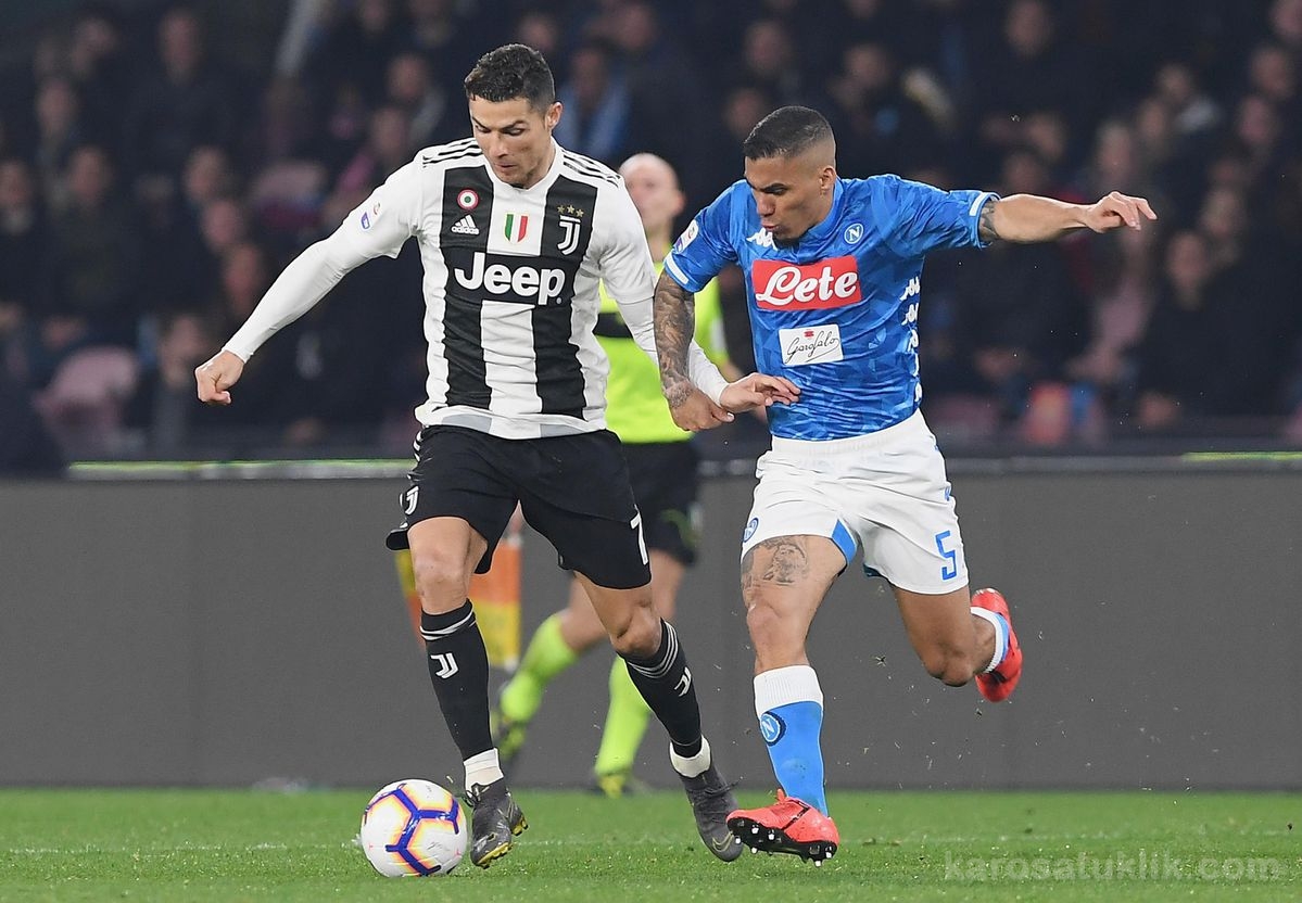 Liga Italia Napoli vs Juventus Penalti Tunggal