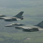 jet-tempur-f-16-tni-au-dikerahkan-pantau-karhutla-di-riau-qJ6kHdmQXp