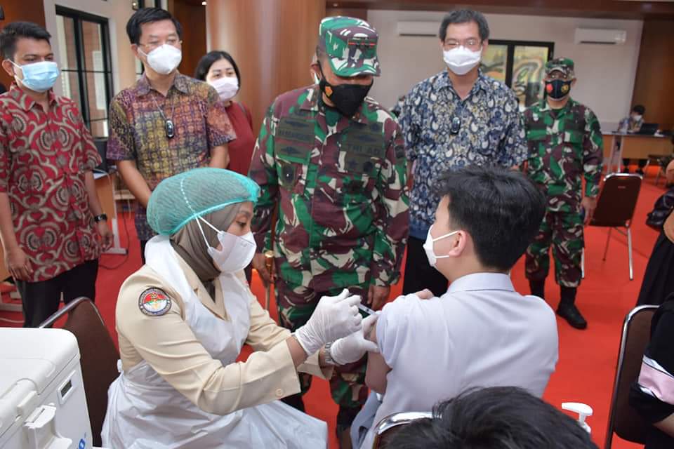 Pangdam I/BB Apresiasi Vaksinasi di Sekolah SMA Sutomo Medan