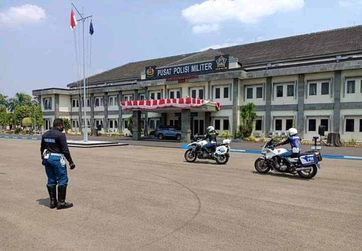 PRAJURIT YONPOM 1 MARINIR GELAR LATIHAN MOTOR KAWAL