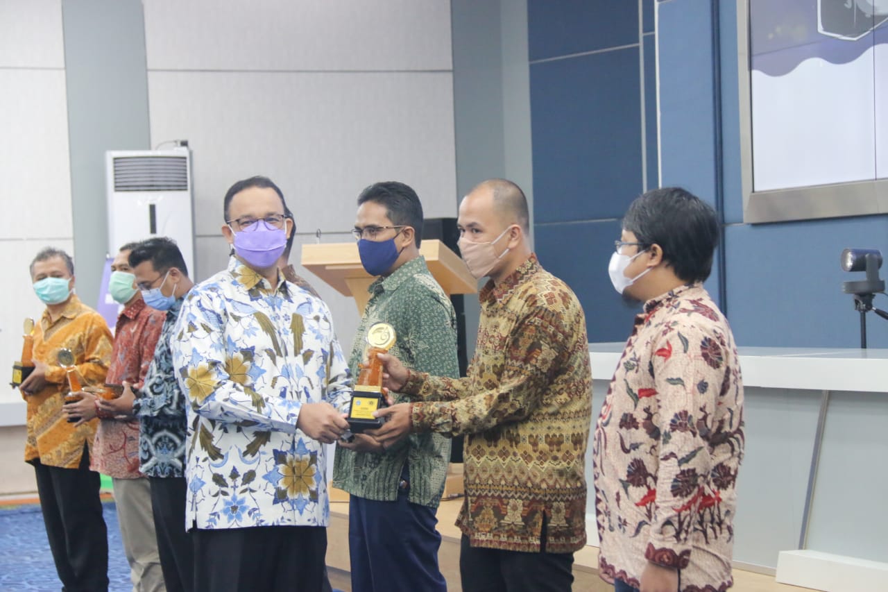 Anies Baswedan, Anugerah Jurnalistik