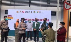 Polsek Medan Baru bersinergi dengan Universitas Sumatera Utara (USU) mengadakan vaksinasi massal dosis pertama di RS Universitas Sumatera Utara Jalan Dr. Mansyur Medan