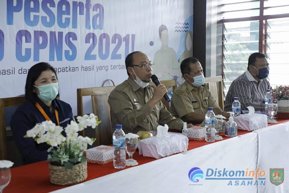 Sebanyak 544 Peserta ikuti ujian Seleksi Kompetensi Dasar (SKD) Pengadaan CPNS Daerah Pemerintah Kabupaten Asahan Tahun 2021 di Aula FKIP Universitas Asahan (UNA)