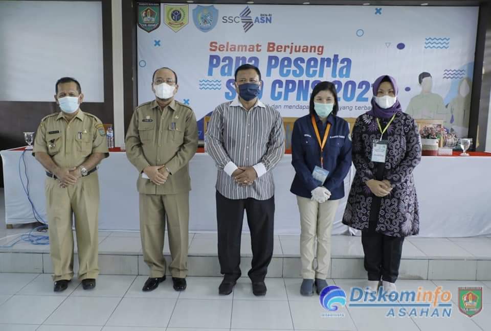 Sebanyak 544 Peserta ikuti ujian Seleksi Kompetensi Dasar (SKD) Pengadaan CPNS Daerah Pemerintah Kabupaten Asahan Tahun 2021 di Aula FKIP Universitas Asahan (UNA)