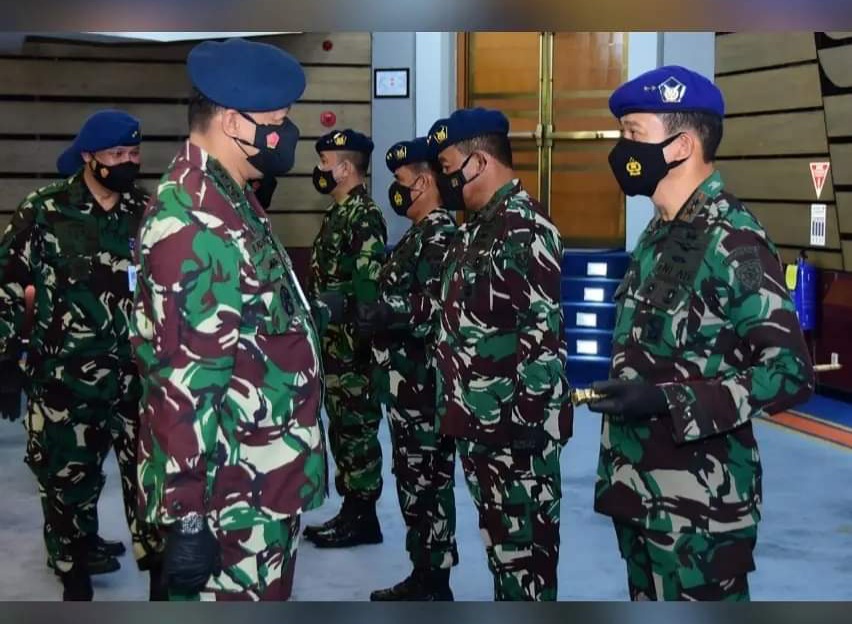 Kasau Marsekal TNI Fadjar Prasetyo, S.E., M.P.P., memimpin Serah Terima Jabatan Asisten Potensi Dirgantara Kasau (Aspotdirga), Komandan Sekolah Staf dan Komando TNI AU (Danseskoau) dan Panglima Komando Operasi TNI Angkatan Udara III (Pangkoopsau III) di Gedung I.G. Dewanto Denmabesau Cilangkap