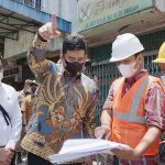 Pemerintah Kota (Pemko) Medan menambah anggaran Rp 105 miliar untuk perbaikannya jalan di wilayah kota Medan