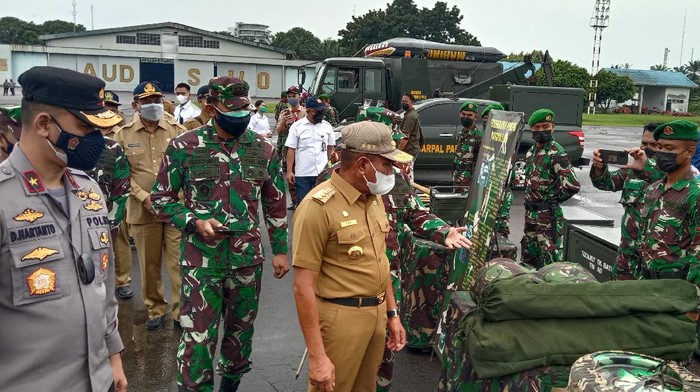 Gubernur Sumatera Utara, Edy Rahmayadi meminta semua elemen masyarakat siap siaga terhadap kemungkinan terjadinya bencana alam. Ini perlu menjadi perhatian karena dalam beberapa hari terakhir Sumut dilanda cuaca ekstrem