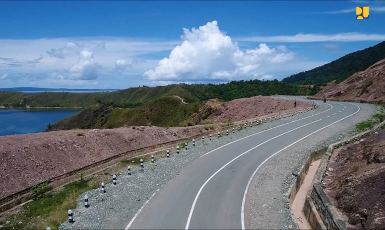 Jelang gelaran Pekan Olahraga Nasional (PON) XX Papua, pembangunan Jalan Trans Papua sudah mencapai 3.446 kilometer. Sepanjang 1.733 kilometer diantaranya sudah teraspal