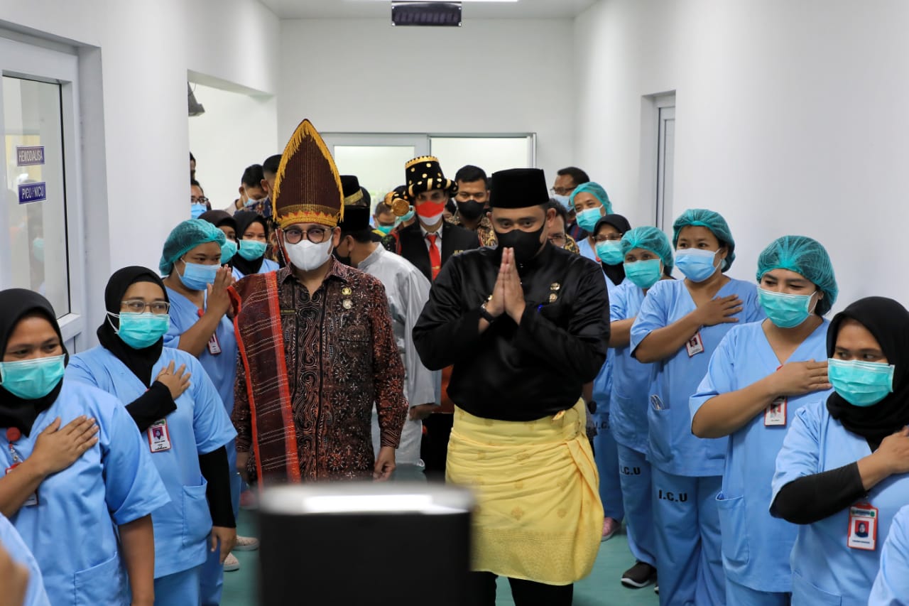 Wali Kota Medan Bobby Nasution meresmikan ruangan ICU Khusus Covid-19 di RSUD dr Pirngadi Medan