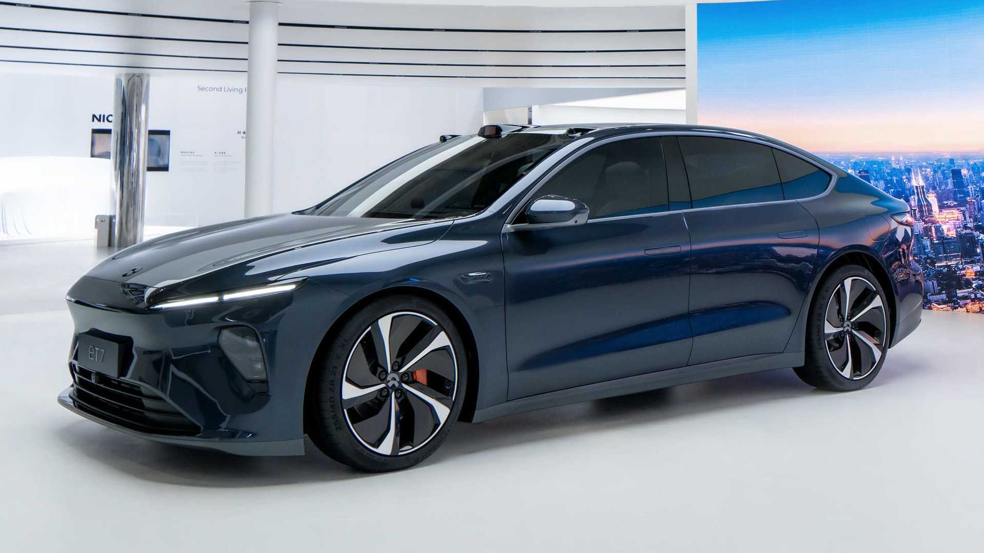 Pembuat mobil listrik pintar yang berbasis di China, Nio, telah mengkonfirmasi bahwa ET7 baru mereka akan tersedia di pasar Jerman pada akhir 2022.