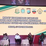 Plt Wali Kota Tanjungbalai, H.Waris Thalib menghadiri Rakor Evaluasi PPKM dan Penyerapan Anggaran Penanganan Covid-19 se-Sumatera Utara yang dilaksanakan di Hotel Grand Aston Jalan Balai Kota Medan