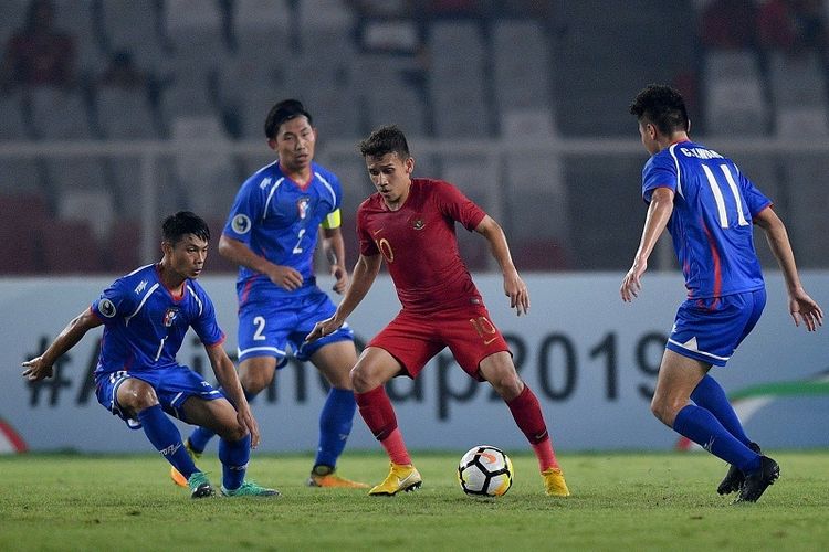 Pelatih Taiwan, Yeh Hsien-chung, angkat topi dengan permainan timnas Indonesia. Dia mengakui, permainan Indonesia bikin anak asuhnya tak berkutik dan gagal menjalankan rencana.