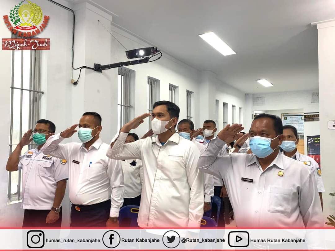 Rumah Tahanan Negara (Rutan) Kelas IIB Kabanjahe Kanwil Kemenkumham Sumatera Utara beserta jajarannya, mengikuti kegiatan Upacara Peringatan Hari Kesaktian Pancasila secara virtual