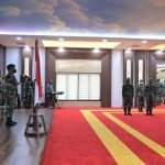 Panglima Komando Daerah Militer I Bukit Barisan Mayjen TNI Hassanudin S.I.P.,M.M., menerima Laporan Korp Raport Kenaikan Pangkat Perwira Menengah Kodam I/BB di wilayah Kota Medan, acara tersebut digelar di Aula Gedung AH. Nasution Makodam I/BB Jl. Gatot Subroto Medan, Jumat, (1/10/2021)