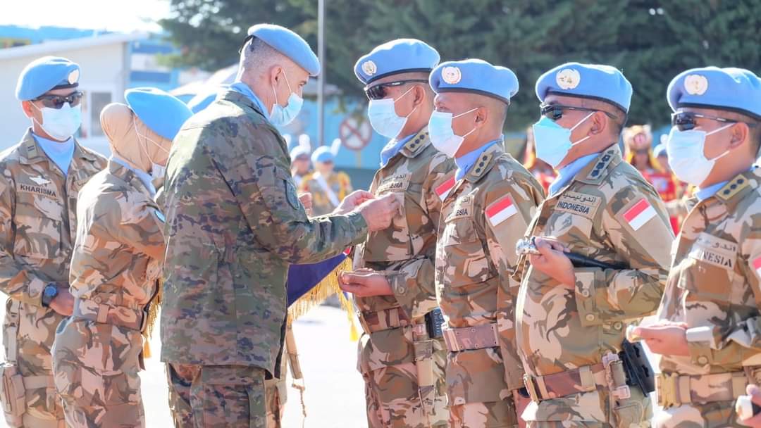 Satuan Tugas TNI Kontingen Garuda (Konga) UNIFIL 2021 menerima Penghargaan tertinggi dari PBB melalui upacara Medal Parade menjelang akhir penugasan sebagai pasukan perdamaian.