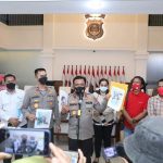 Kapolda Sumatera Utara, Irjen Pol RZ Panca Putra Simanjuntak, menegaskan akan menuntaskan kasus keributan yang terjadi di RS HKBP Balige, Minggu (10/10) lalu.