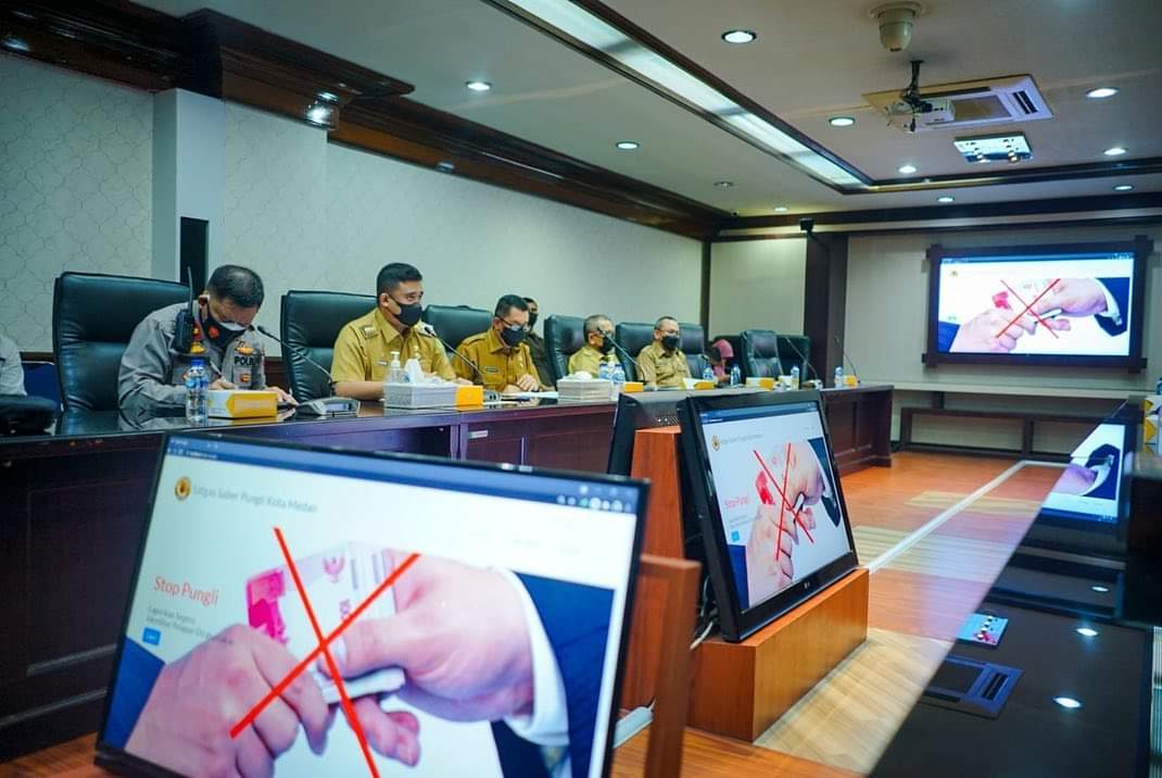Komitmen Wali Kota Medan Bobby Nasution untuk mewujudkan Kota Medan yang bebas dari pungutan liar (pungli) sangat tinggi