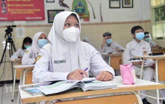 Banyak Siswa dan Guru Terpapar Covid, 14 Sekolah di Bandung kembali Pembelajaran Jarak Jauh