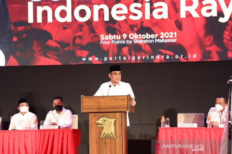 Sekretaris Jenderal DPP Partai Gerindra Ahmad Muzani menyampaikan alasan Ketua Umum Partai Gerindra Prabowo Subianto maju dalam kontestasi Pemilu Presiden (Pilpres) 2024, salah satunya adalah permintaan masyarakat yang masif