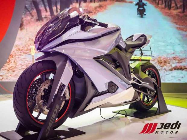 Perusahaan otomotif asal China Jinan Jedi memperkenalkan motor konsep supersport K750 Concept. Motor ini mirip kendaraan film fiksi ilmiah Star Wars.