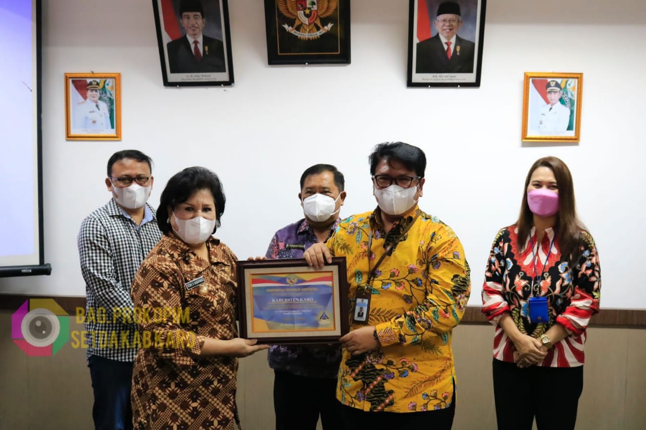 Pemerintah Kabupaten Karo, Sumatera Utara berhasil mempertahankan opini Wajar Tanpa Pengecualian (WTP) atas Laporan Hasil Pemeriksaan Laporan Keuangan Pemerintah Daerah (LHP atas LKPD) Tahun Anggaran 2020