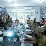 01 Pemerintah Kabupaten Asahan bersama Pemerintah Kota Tanjungbalai membahas rencana pengerukan sungai Asahan di Aula Bappeda Kabupaten Asahan