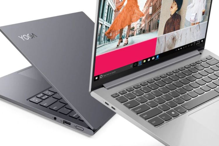 Lenovo resmi memperkenalkan laptop premium terbaru, yakni Lenovo Yoga Slim 7 Carbon di Indonesia. Perangkat ini diklaim sebagai laptop OLED 14 inci paling ringan di dunia dengan berat 1,1 kg.