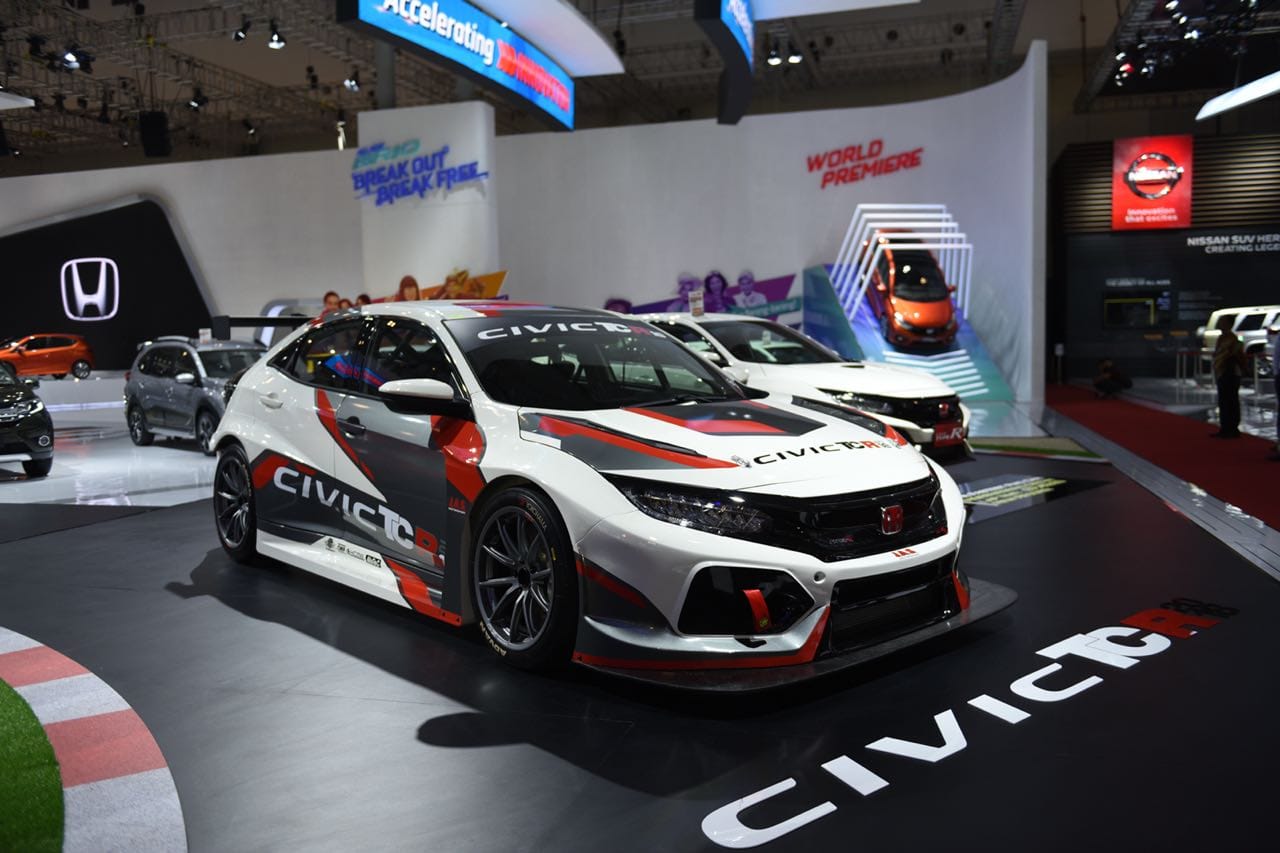 Pameran Gaikindo Indonesia International Auto Show (GIIAS) 2021, selain menampilkan deretan mobil baru juga turut menampilkan ragam modifikasi dari masing-masing peserta pameran