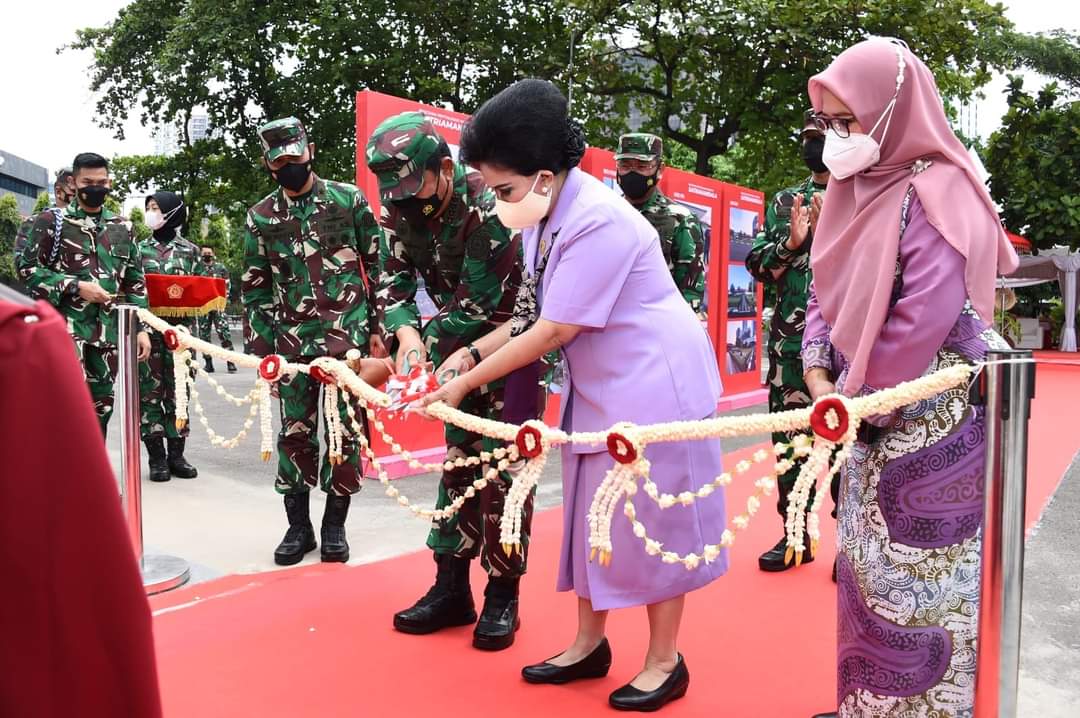 Panglima TNI Resmikan Plaza Museum Satria Mandala