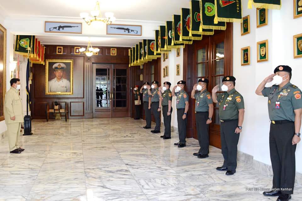 Prabowo Subianto Terima Pelaporan Kenaikan Pangkat 7 Perwira Tinggi TNI di Lingkungan Kementerian Pertahanan RI