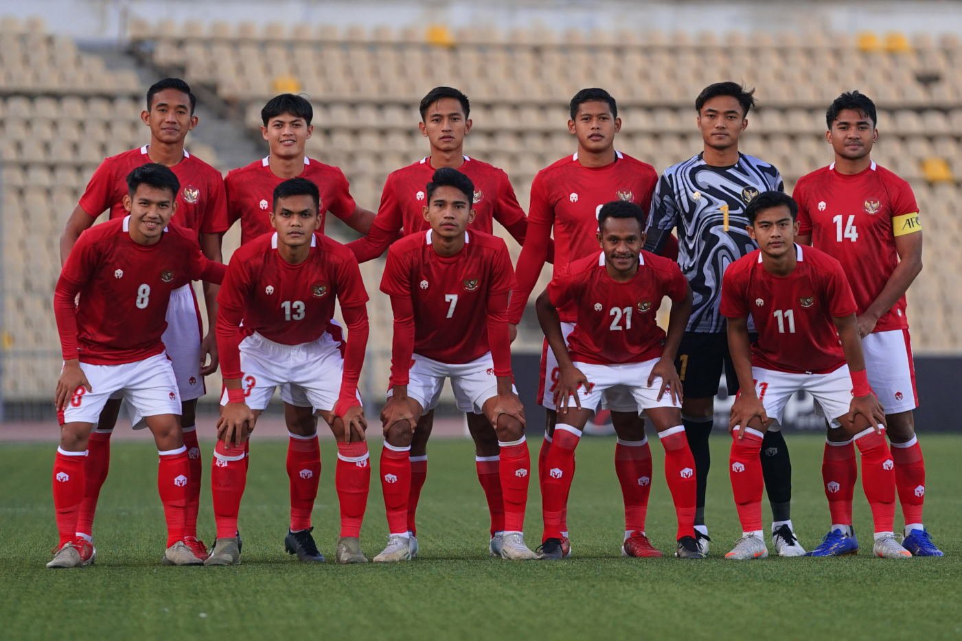 Kompetisi sepak bola terbesar antar negara Asia Tenggara, Piala AFF 2020 akan segera dimulai pada awal Desember 2021. Timnas Indonesia sudah harus berduel dengan musuh bebuyutannya Malaysia di fase grup.