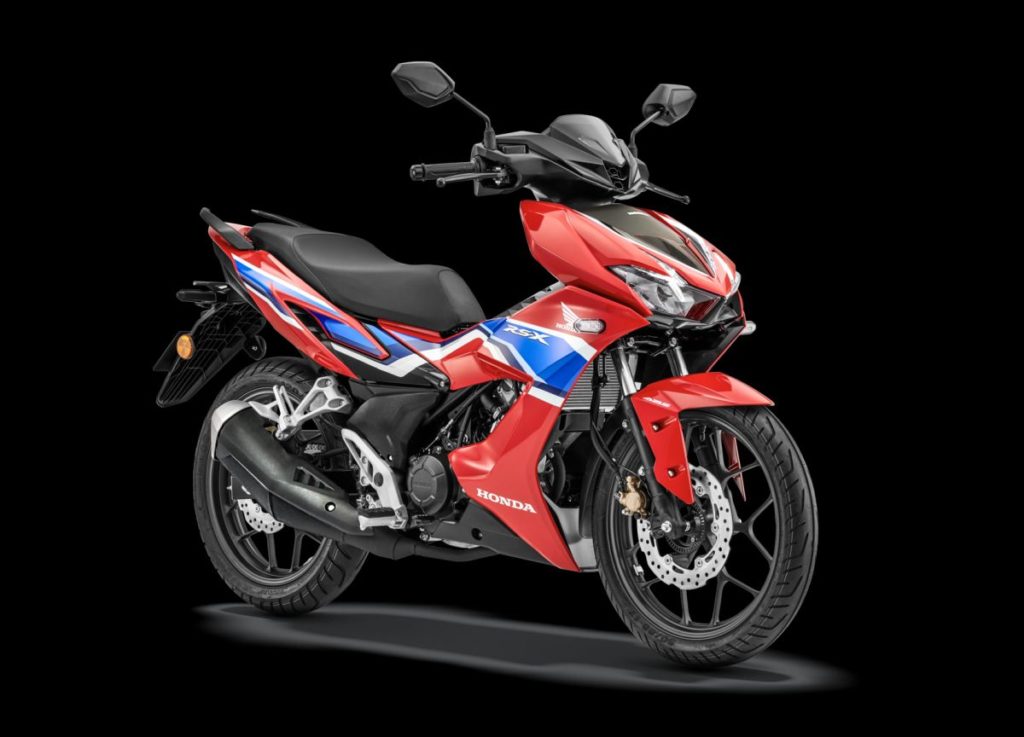 Honda meluncurkan sepeda motor sporty baru di pasar Asia untuk menyaingi Yamaha Exciter dan Suzuki Raider. Honda RS-X memberikan sentuhan sporty pada sepeda motor underbone dengan transmisi manual yang memiliki sasis skuter.