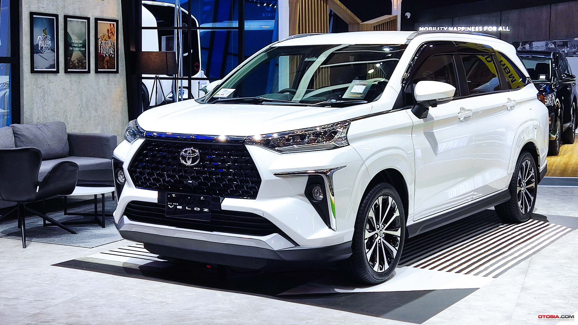 Kepincut Toyota Avanza dan Veloz Terbaru, Simak Simulasi Cicilannya