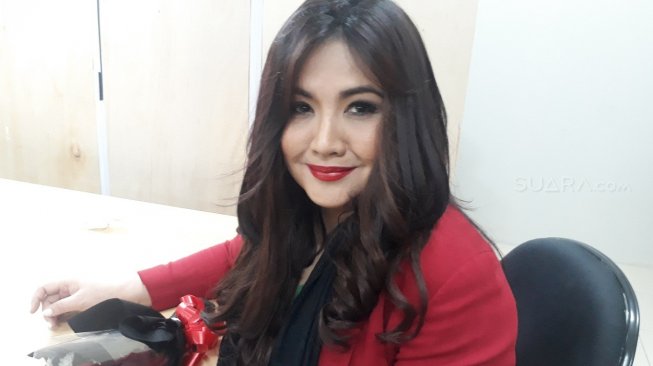 Aktris Cornelia Agatha mengumumkan telah resmi dilantik menjadi Ketua Komnas Perlindungan Anak DKI Jakarta.