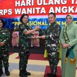 FB_IMG_1640230834000 Korps Wanita Angkatan Darat (Kowad) harus memiliki kedudukan dan kemampuan yang sama dengan prajurit pria, sehingga harus efektif dan terukur dalam penyelenggaraan pendidikan Kowad di lingkungan TNI Angkatan Darat